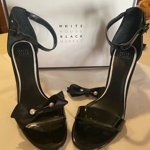 Never worn. Start the New Year off right with some new heels!